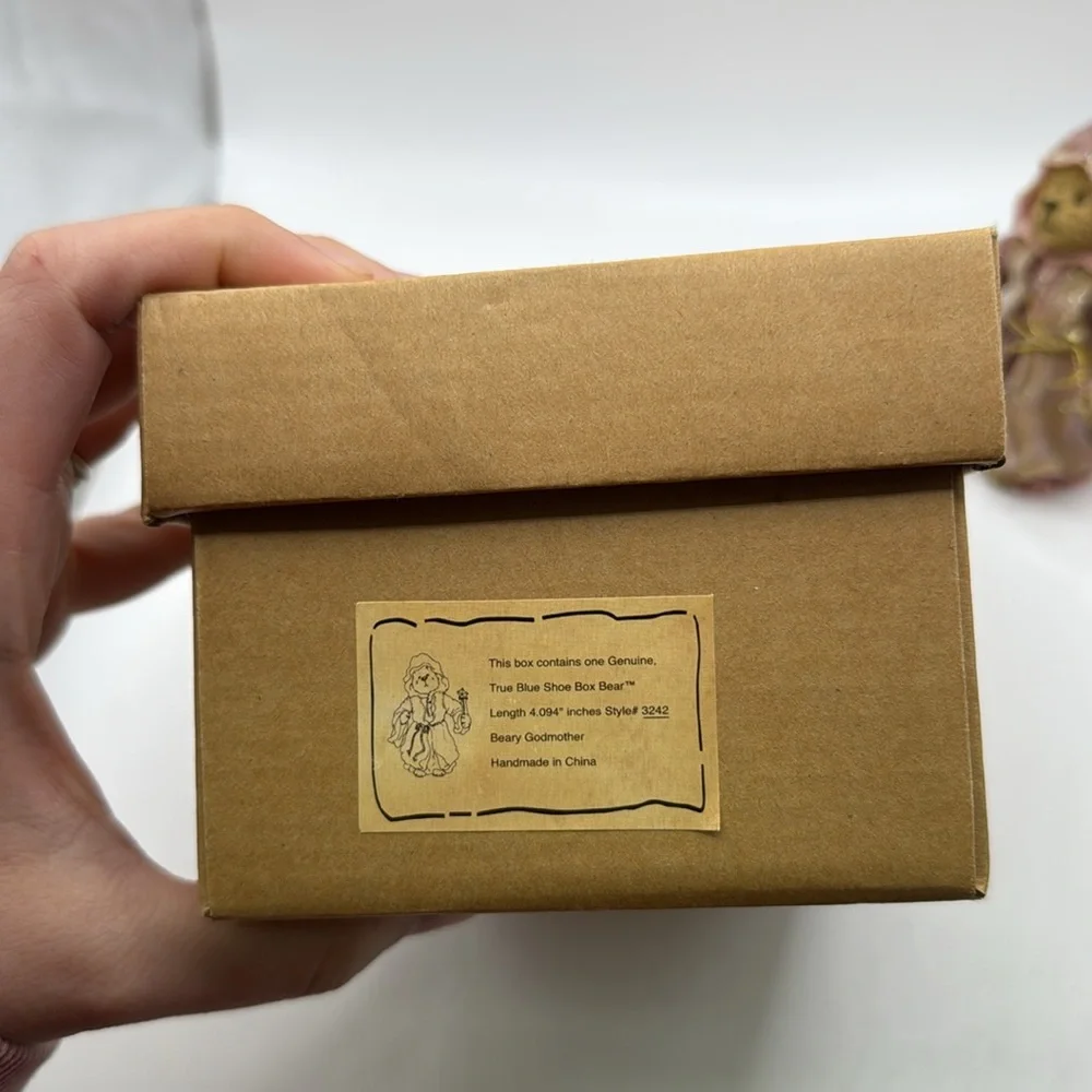 Vtg Shoe Box Bears Boyds Figurine Collectible Moveable Beary Godmother Decor